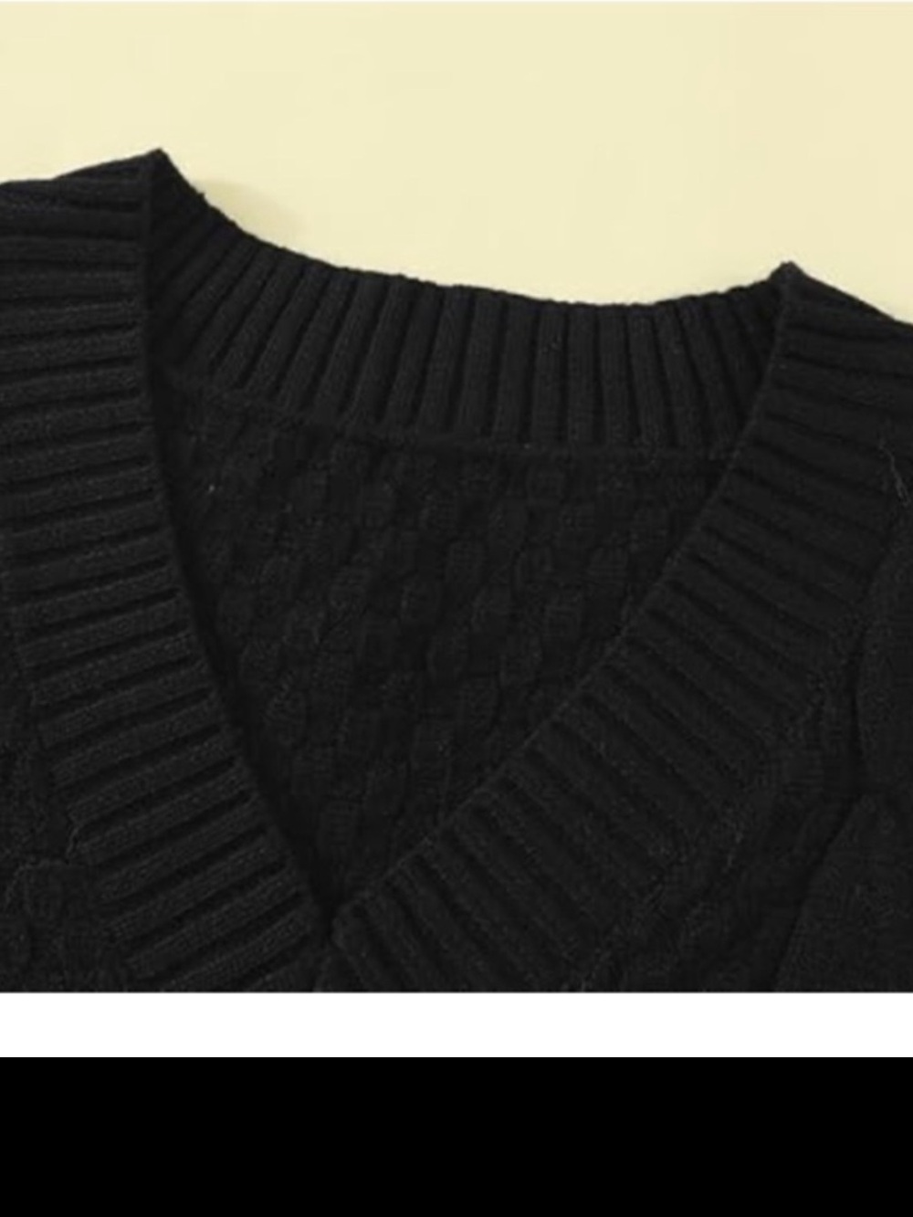 V-Neck Cable Knit Sweater Vest - Picture 3 of 4